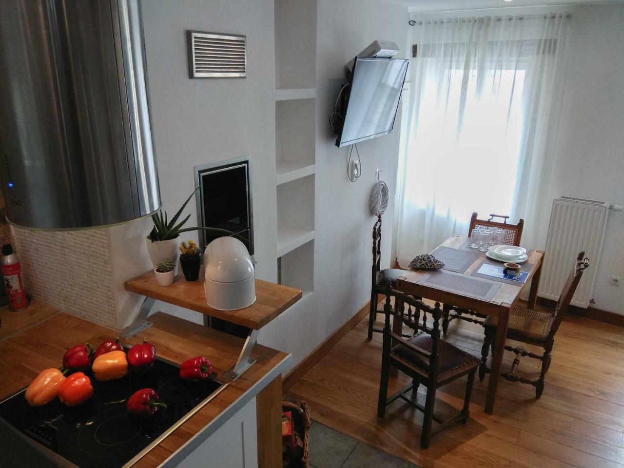 Living In History - Modern Country Cottage 듀델드로프 외부 사진